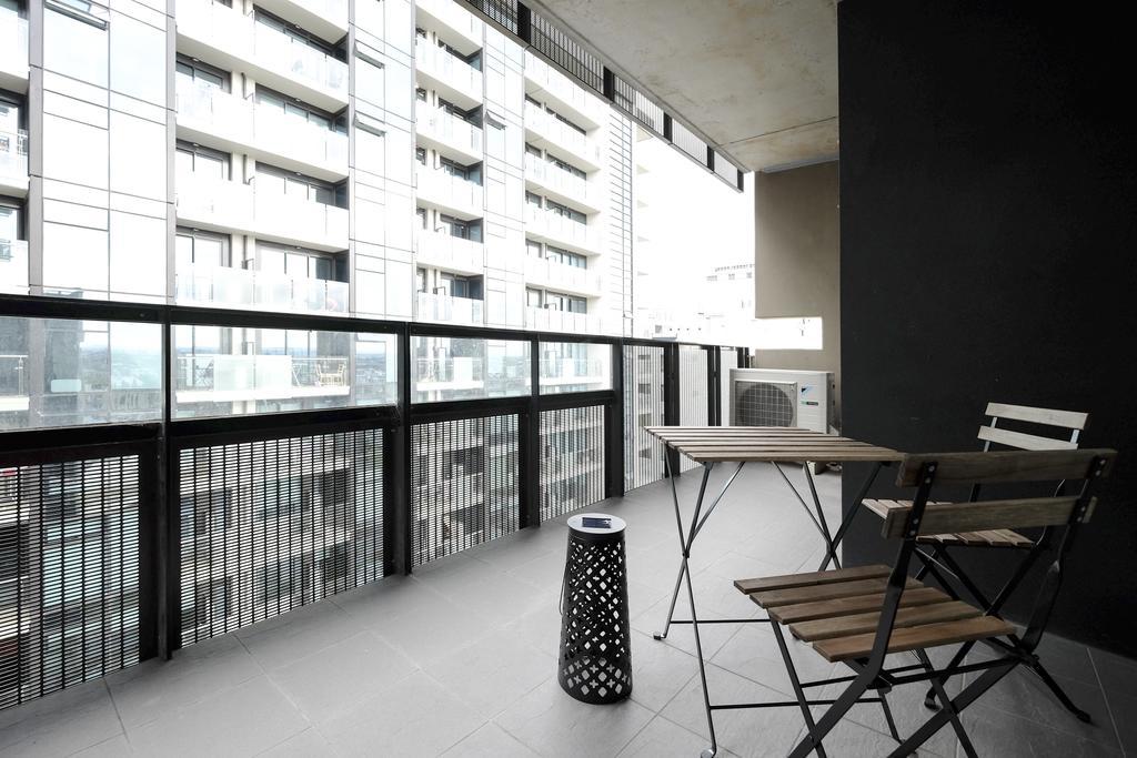 Mono Apartments On Franklin Street Melbourne Bagian luar foto